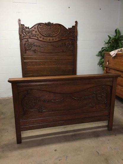 antique oak bed