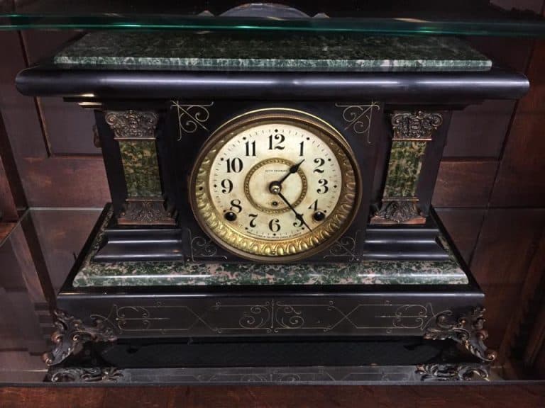 antique mantle clock