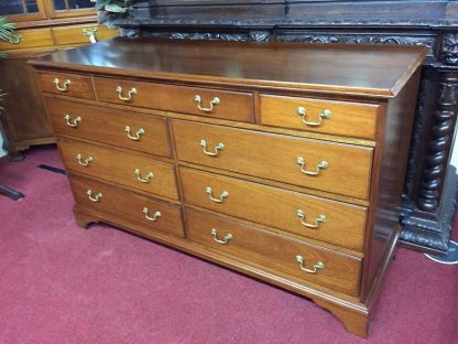 kittinger mahogany dresser