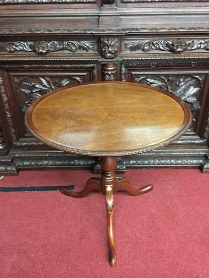 vintage pedestal table