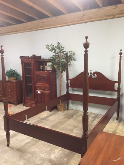 mahogany poster bed