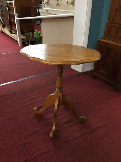 oak pedestal table