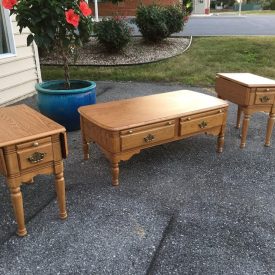 oak coffee and end table set