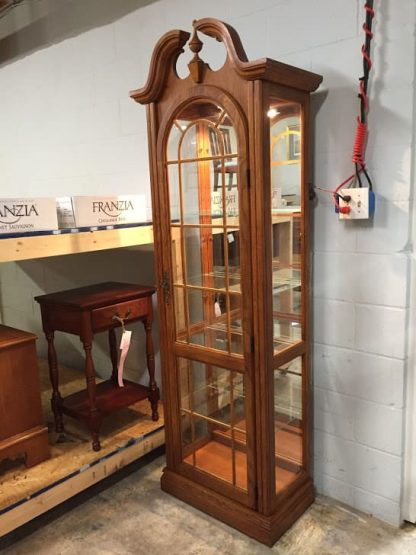 pulaksi curio cabinet