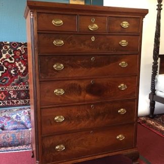 antique federal chest of drawers - mahogany