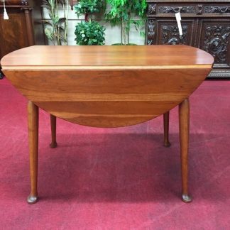 drop leaf table with rounded leaves