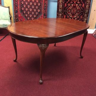 colonial furniture cherry dining table