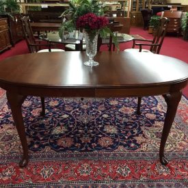 Pennsylvania House Queen Anne Dining Table