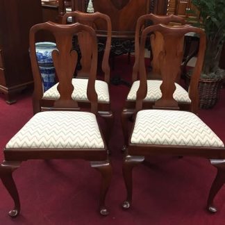 Henkel Harris Queen Anne Dining Chairs