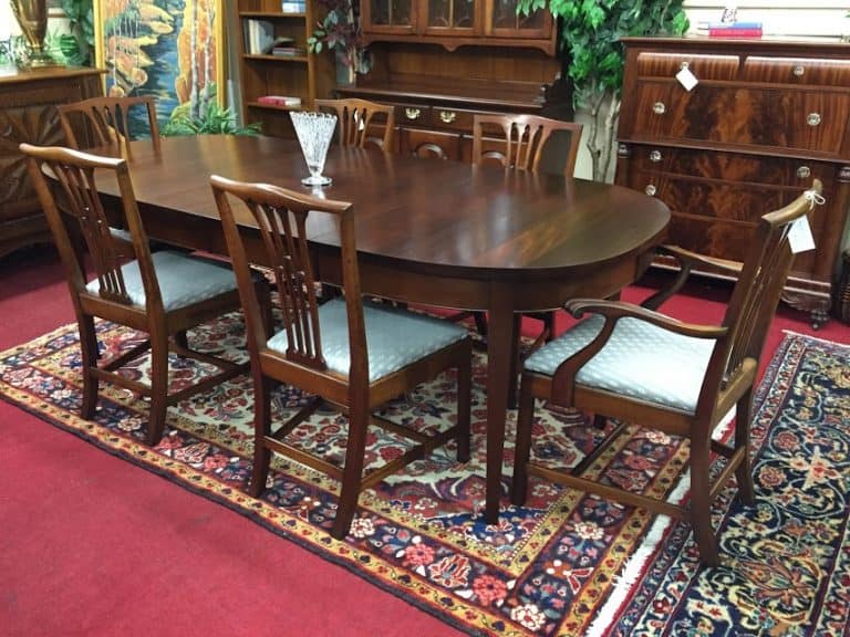 Biggs Mahogany Dining Table with Two Leaves