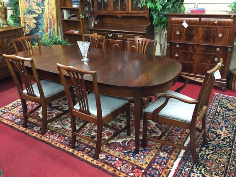 Biggs Mahogany Dining Table with Two Leaves