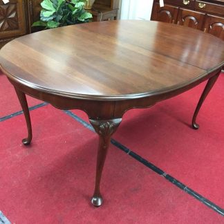 Harden Queen Anne Table with Two Leaves