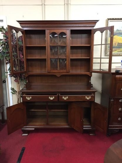 Pennsylvania House Hutch Cabinet with Bubble Glass