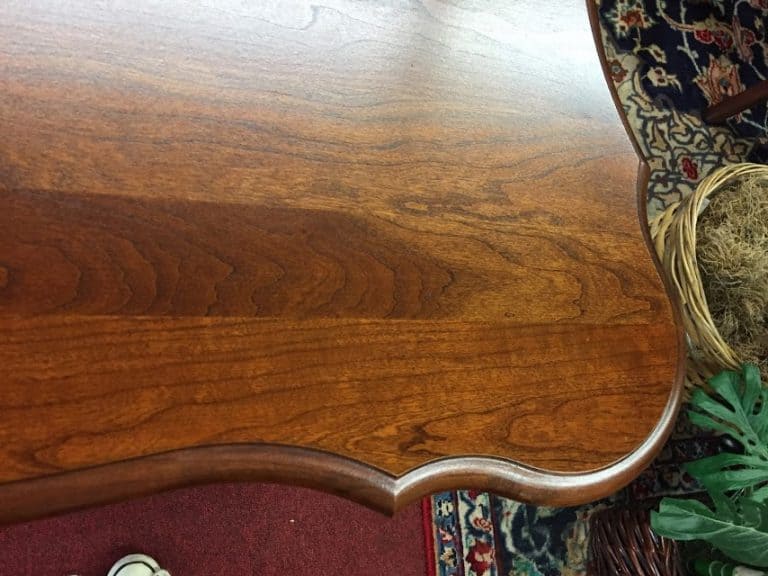 Cherry Scalloped Dining Table with Two Leaves