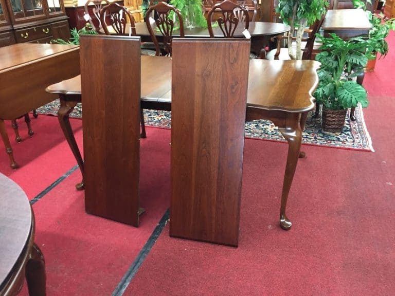 Cherry Scalloped Dining Table with Two Leaves