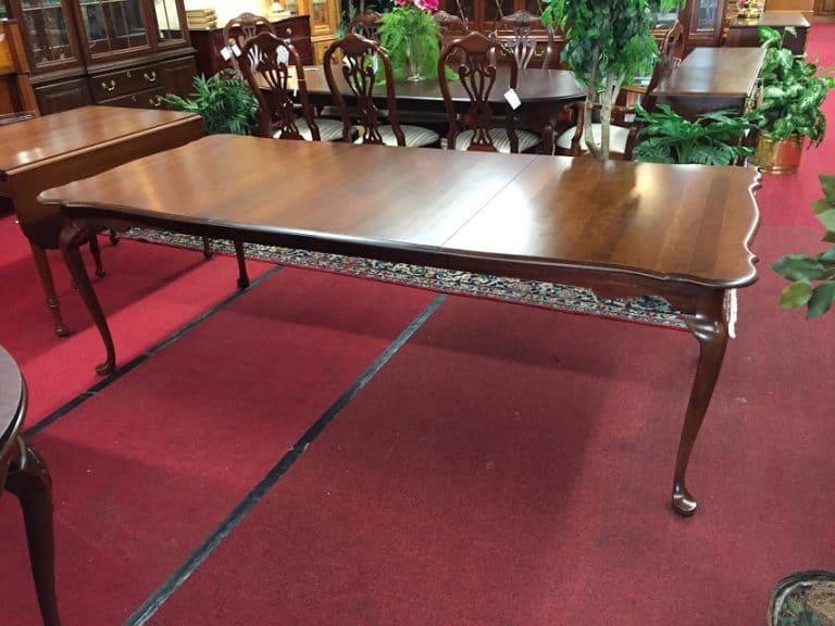 Cherry Scalloped Dining Table with Two Leaves