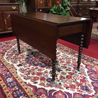 Antique Drop Leaf Table with Spindle Legs