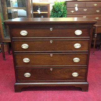 Craftique Mahogany Chest of Drawers