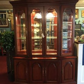 Pennsylvania House Mirror Back China Cabinet