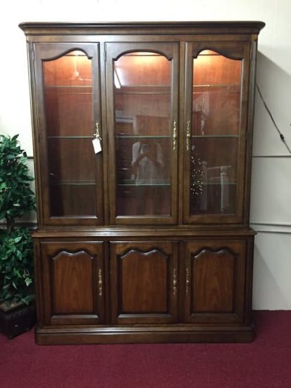 Kindel Furniture China Cabinet