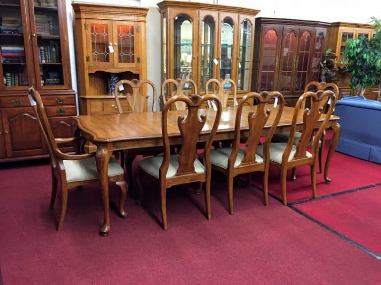 Pennsylvania House Oak Dining Table