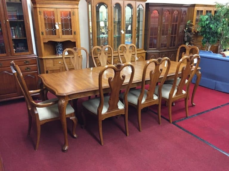 Pennsylvania House Oak Dining Table