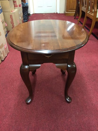 Broyhill Oval Lamp Table