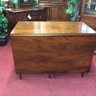 Henkel Harris Cherry Drop Leaf Table