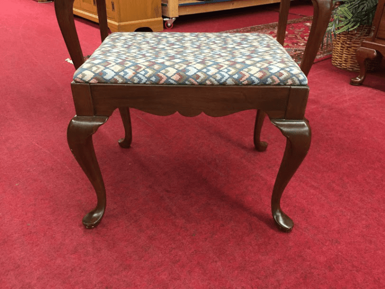 Pennsylvania House Vanity Stool