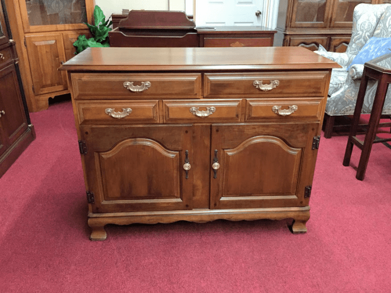 Hale Furniture Maple Server