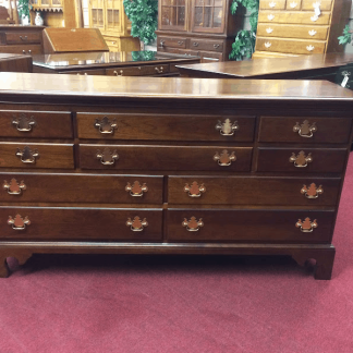 Councill Craftsmen Ten Drawer Dresser