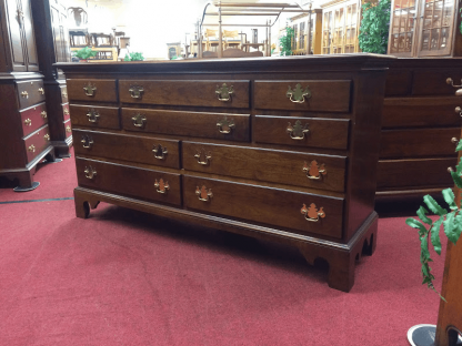 Councill Craftsmen Ten Drawer Dresser