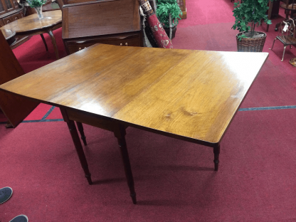 Antique Gateleg Drop Leaf Table