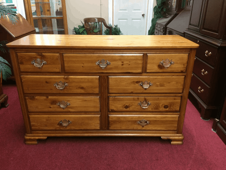 Best Price Knotty Pine Dresser, Vintage Rustic Furniture For Sale