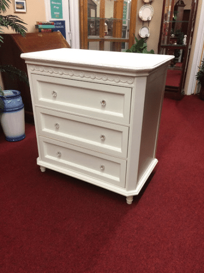 Vintage Shabby Chic Dresser