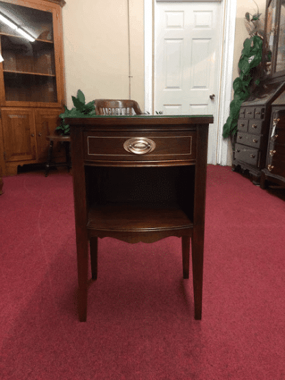 Vintage Mahogany End Table by White Furniture