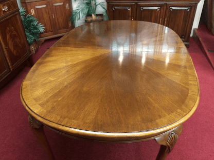 Hickory Chair Mahogany Dining Table