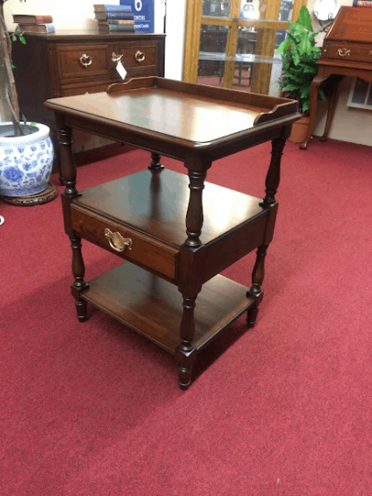 Pennsylvania House Cherry End Table