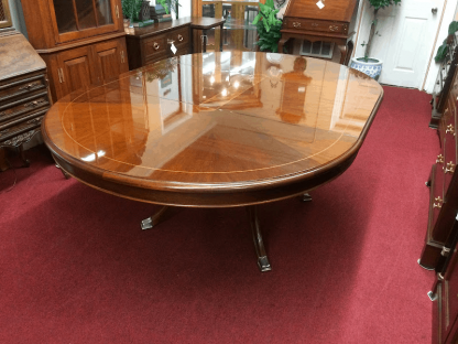 Thomasville Dining Table, Bogart Collection