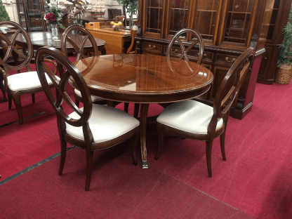 Thomasville Dining Table, Bogart Collection