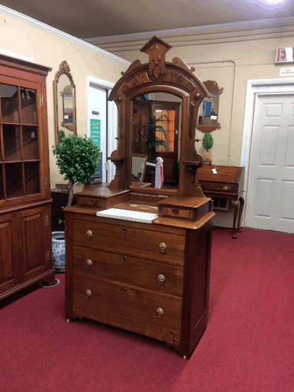 Antique Victorian Walnut Dresser with Mirror