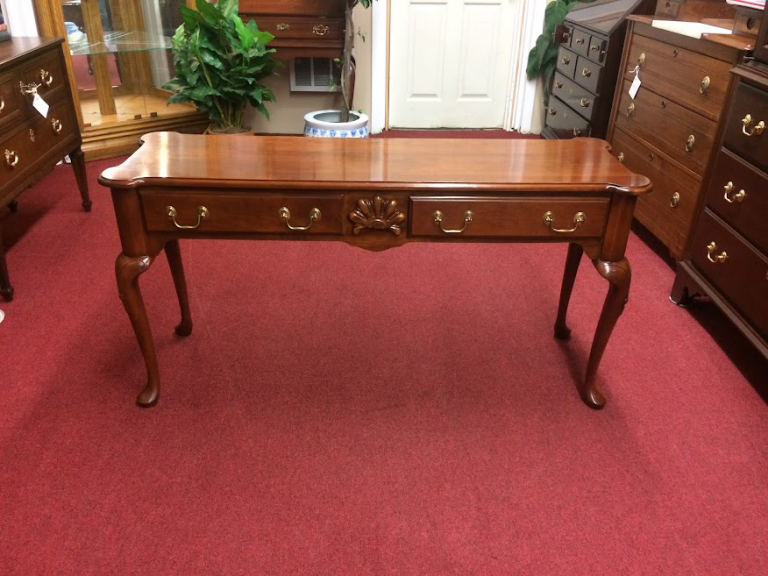 Harden Furniture, Vintage Cherry Sofa Table