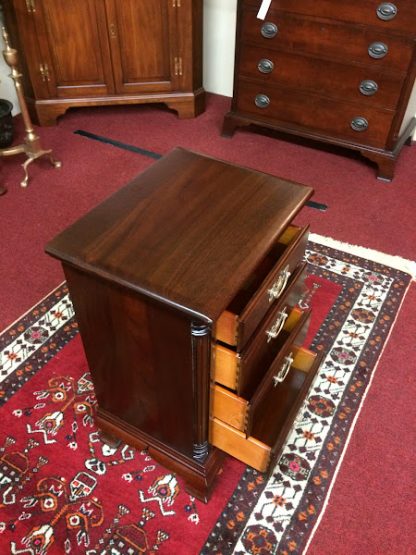 Vintage Kling Mahogany Nightstand