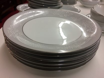 Vintage Noritake "Sabrina" Dinner Plates, Set of Six