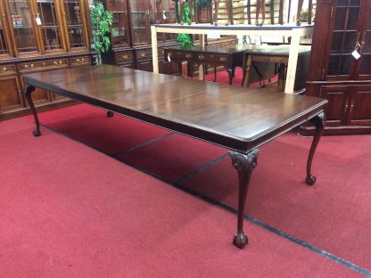 Vintage Lexington Dining Table with Two Leaves