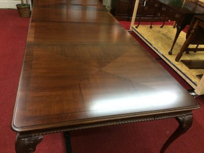 Vintage Lexington Dining Table with Two Leaves