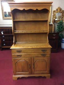 Vintage Maple Hutch, Temple Stuart Furniture Best Price