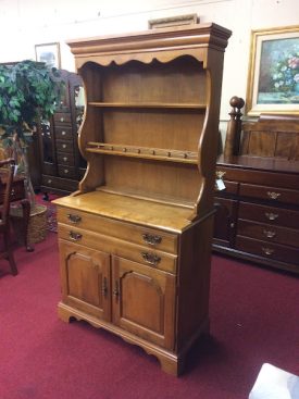 Vintage Maple Hutch, Temple Stuart Furniture Best Price