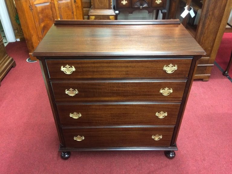 Vintage Chest of Drawers, Mahogany Dresser