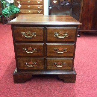 Vintage End Table, Pennsylvania House Furniture